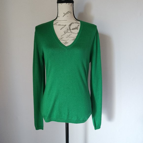 Kangra Sweaters - NWoT Kangra Silk Cotton Blend Sweater Pullover V-Neck Green